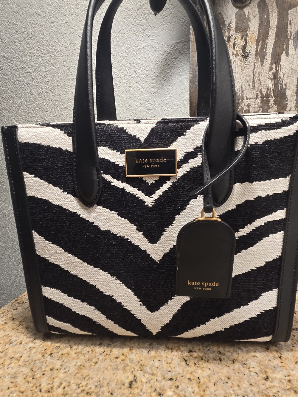 Kate Spade New York Manhattan Bold Zebra Boucle Jacquard Small Tote
